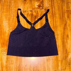 Black sports bra